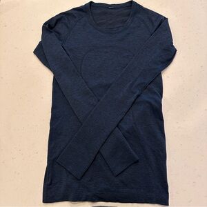 Lululemon Swiftly Tech Long Sleeve Size 6